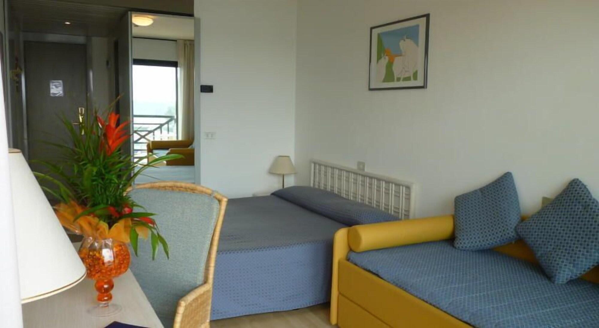 Hotel Marina Uno Lignano Sabbiadoro Exterior foto