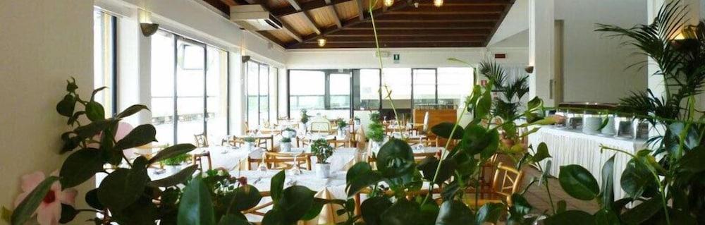 Hotel Marina Uno Lignano Sabbiadoro Exterior foto